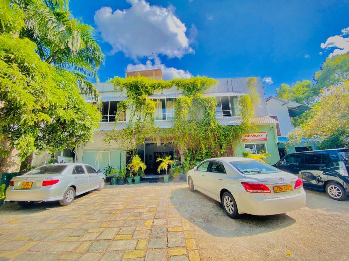 Bevary City Hotel Anuradhapura Exterior photo