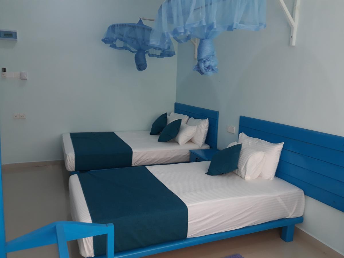 Bevary City Hotel Anuradhapura Exterior photo