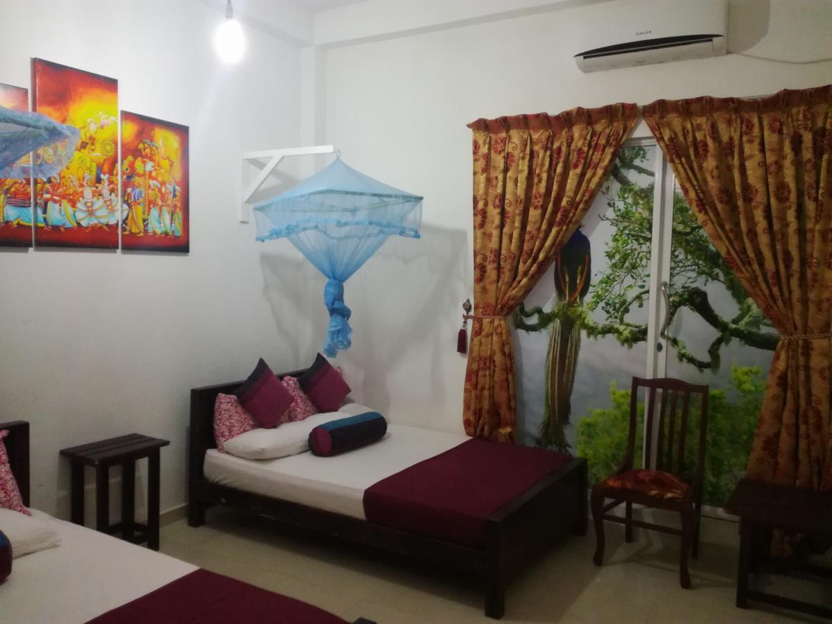 Bevary City Hotel Anuradhapura Exterior photo